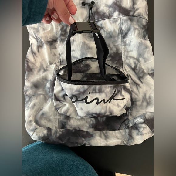 Victoria's Secret PINK Backpack Drawstring convertible fanny Pack NWOT New Gray - Picture 3 of 10